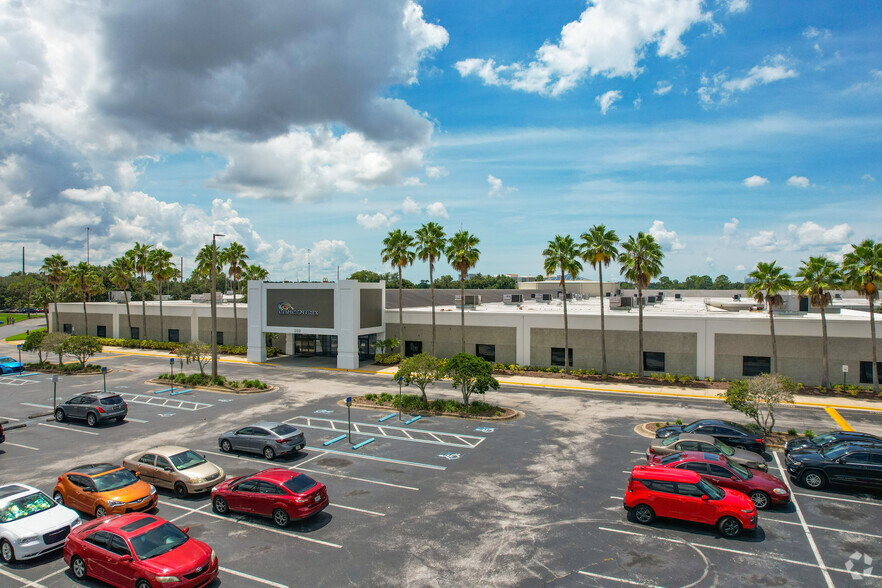 6302 E Dr Martin Luther King Jr Blvd, Tampa, FL for lease - Building Photo - Image 2 of 8