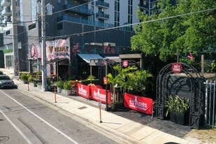MULTI-TENANT RETAIL PROPERTY - Owner Financed Property