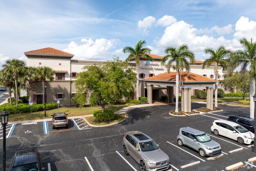 10201 Arcos Ave, Estero, FL 33928 Estero Medical Center