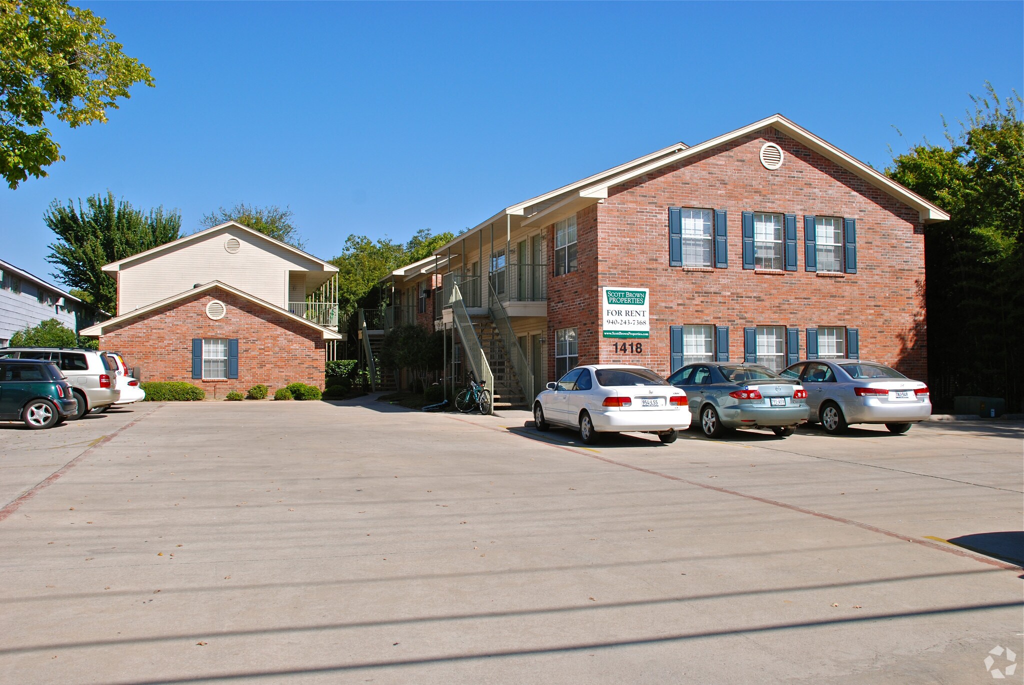 1418 W Oak St, Denton, TX for sale Building Photo- Image 1 of 1