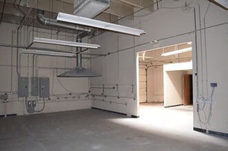 6385-6425 W 52nd Ave, Arvada, CO for lease Building Photo- Image 2 of 4