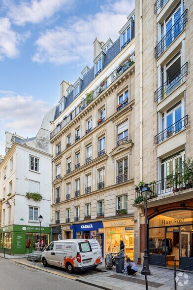 60 Rue Vieille Du Temple, Paris for lease - Primary Photo - Image 1 of 1