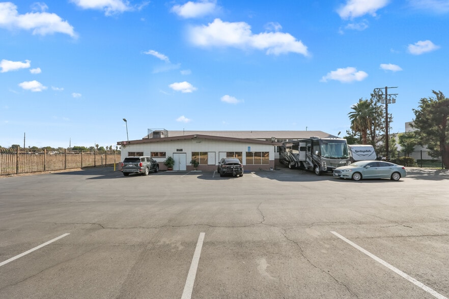 1087 E 9th St, San Bernardino, CA for sale - Building Photo - Image 2 of 35