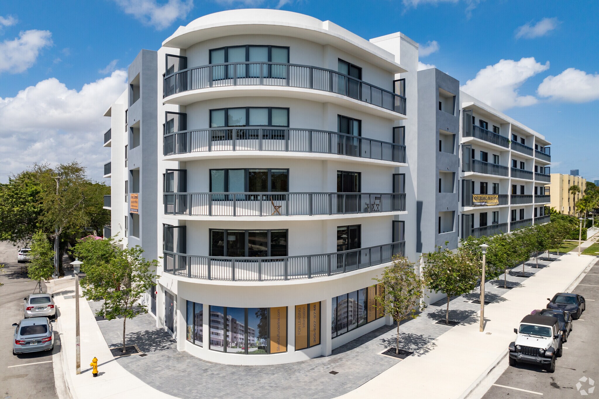 2285 SW 27th St, Miami, FL for sale Primary Photo- Image 1 of 1