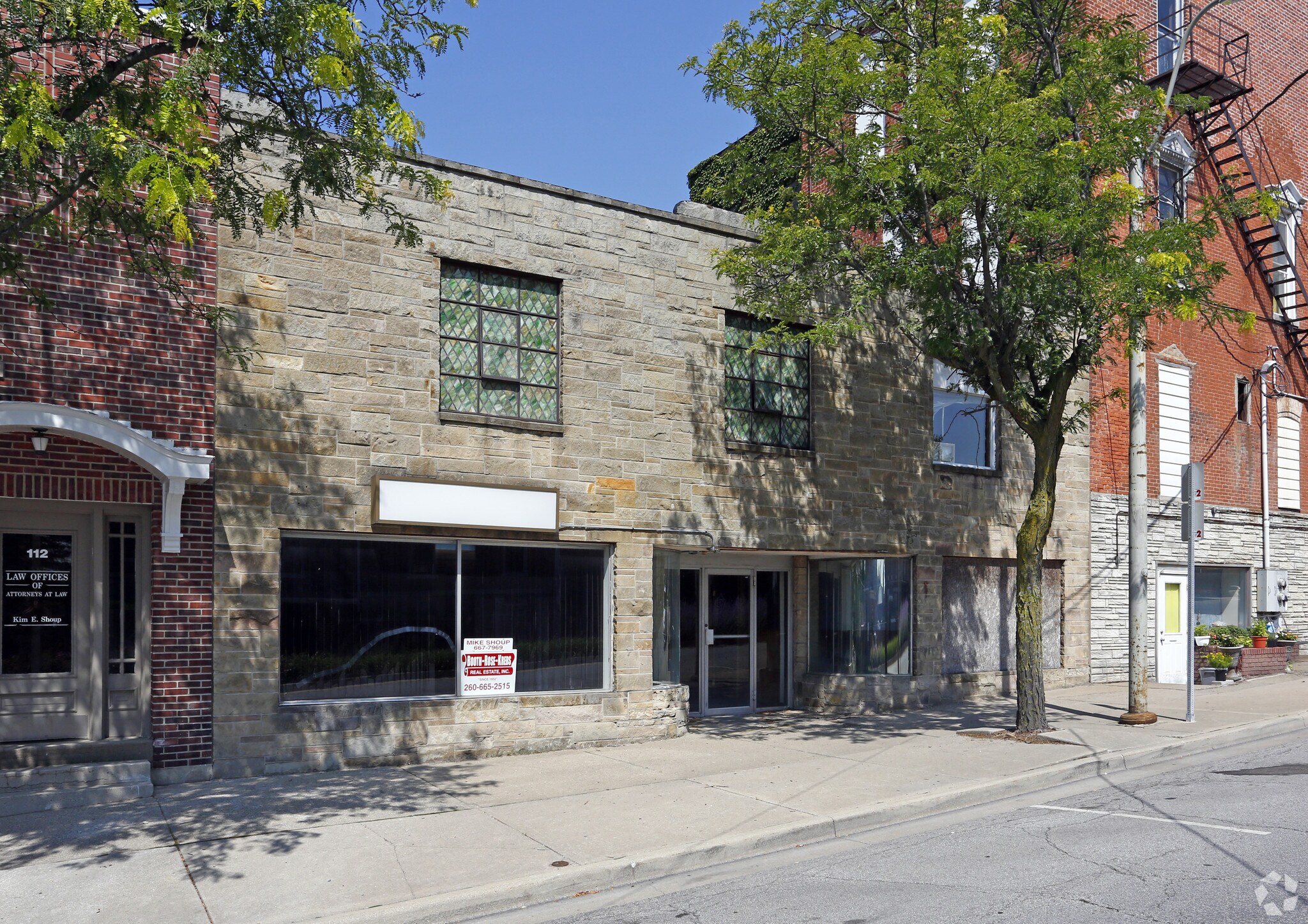 108 S Wayne St, Angola, IN for sale Primary Photo- Image 1 of 1