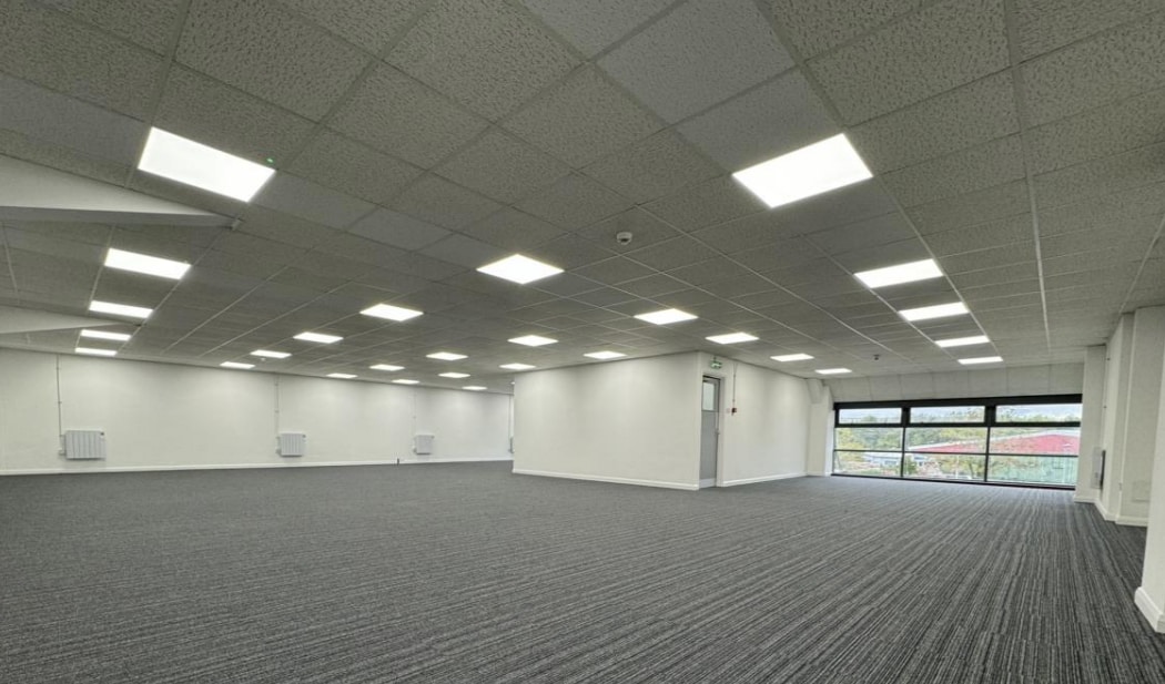 Caxton Close, Daventry, NTH NN11 8RT - Unit 2 - - Interior Photo - Image 2 of 2