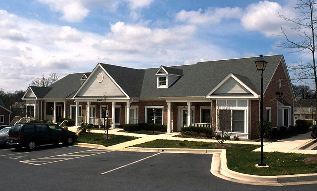 11906 Darnestown Rd, Gaithersburg, MD for lease Primary Photo- Image 1 of 10