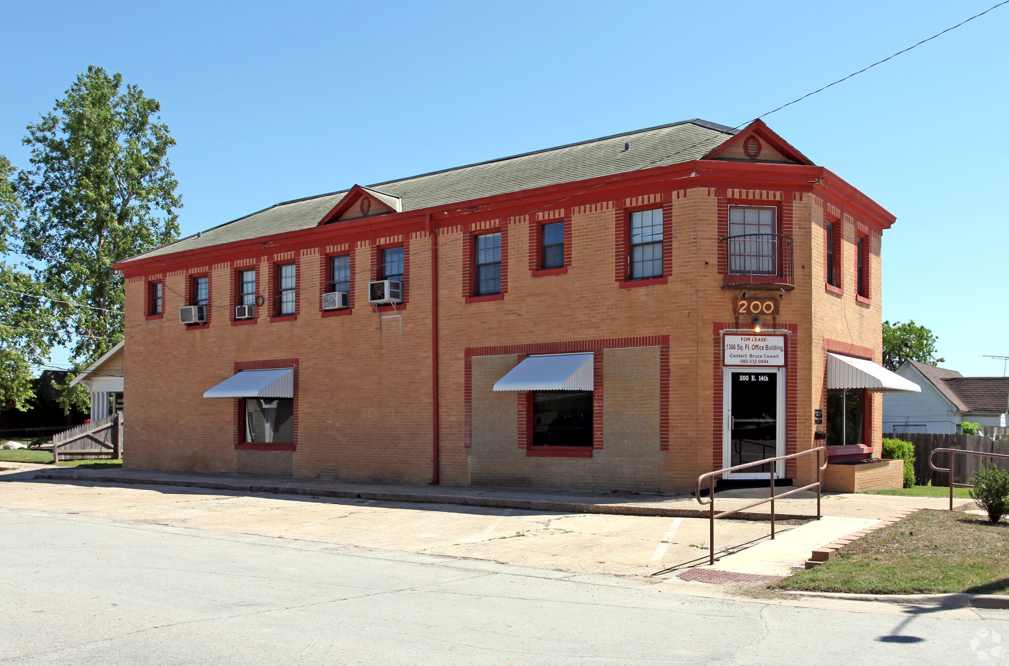 200 E 14th St, Ada, OK for lease Building Photo- Image 1 of 7