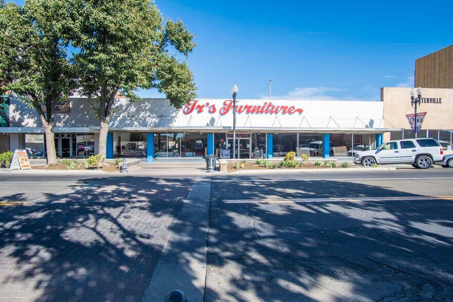 40 N Main St, Porterville, CA for lease - Building Photo - Image 1 of 8