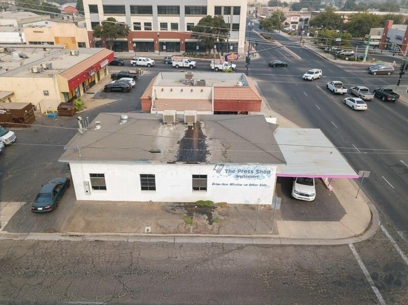 12 W Olive Ave, Porterville, CA 93257