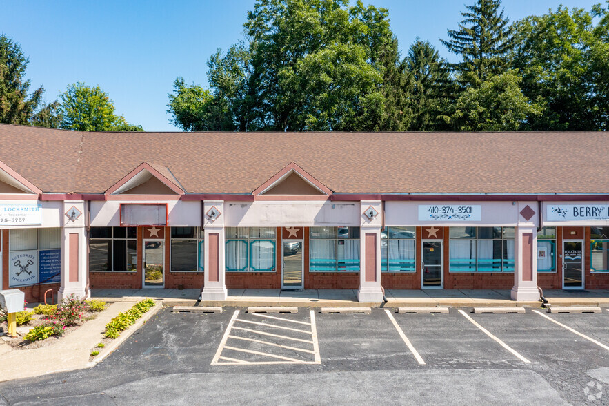 4510 Lower Beckeysville Rd, Hampstead, MD for lease - Building Photo - Image 2 of 10