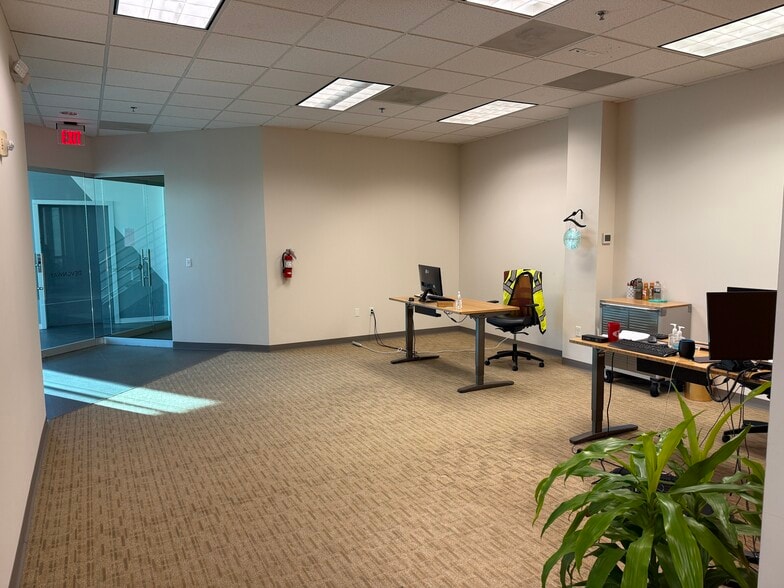 7039 Northwinds Dr NW, Concord, NC for lease - Interior Photo - Image 1 of 13