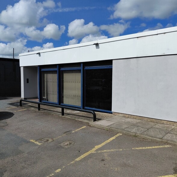 486 Sprowston Rd, Norwich for lease - Building Photo - Image 2 of 6