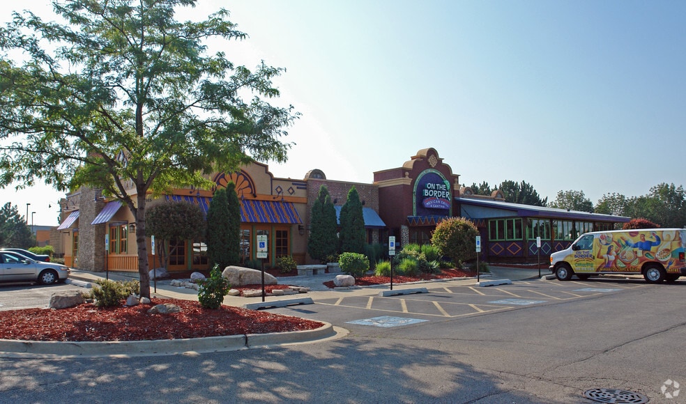 1915 Glacier Park Ave, Naperville, IL for lease - Primary Photo - Image 1 of 14