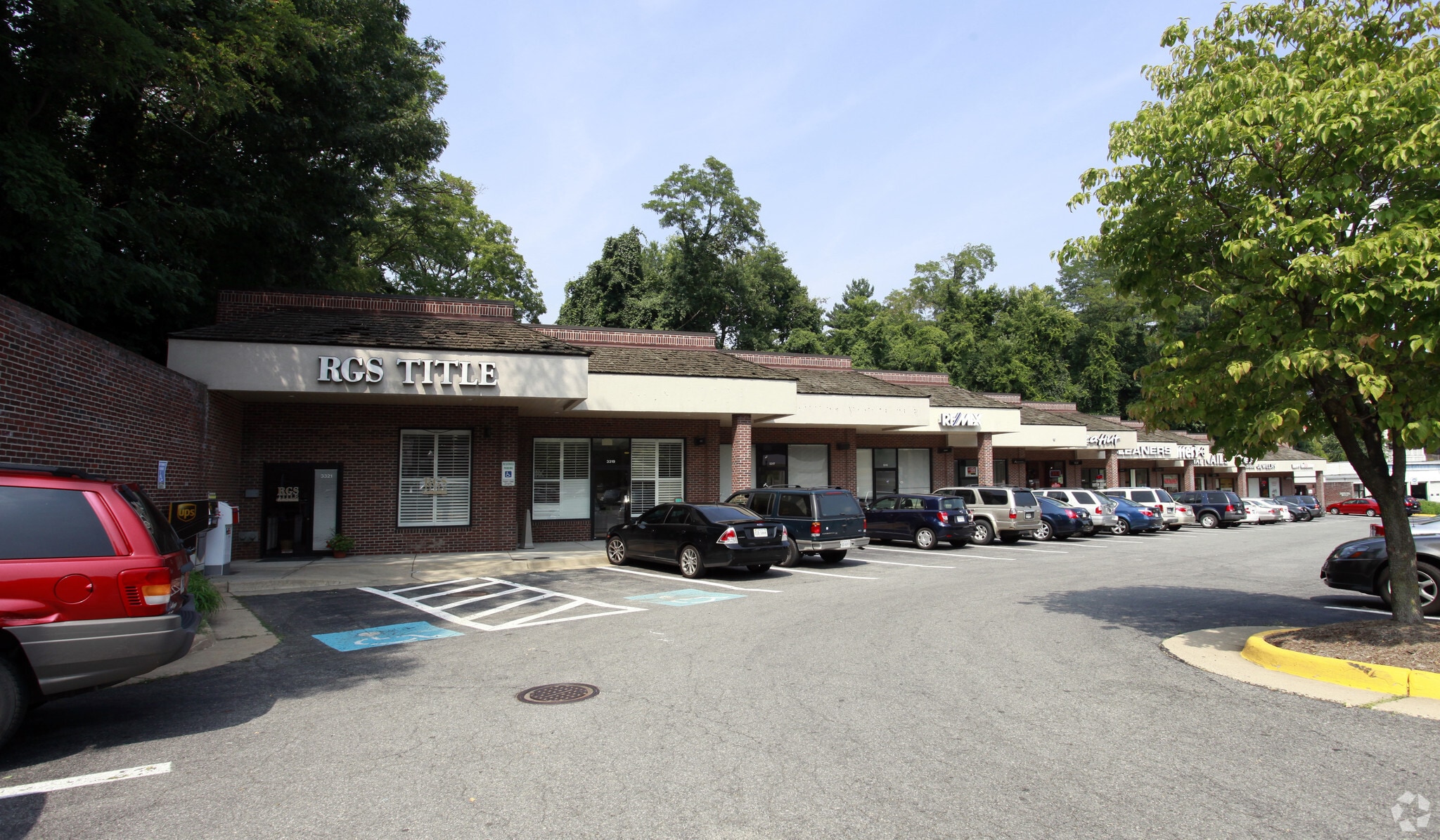 3301-3321 Lee Hwy, Arlington, VA for lease Building Photo- Image 1 of 5