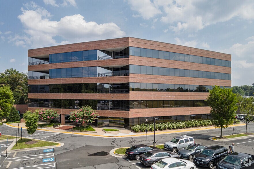 10306 Eaton Pl, Fairfax, VA for lease - Building Photo - Image 2 of 15