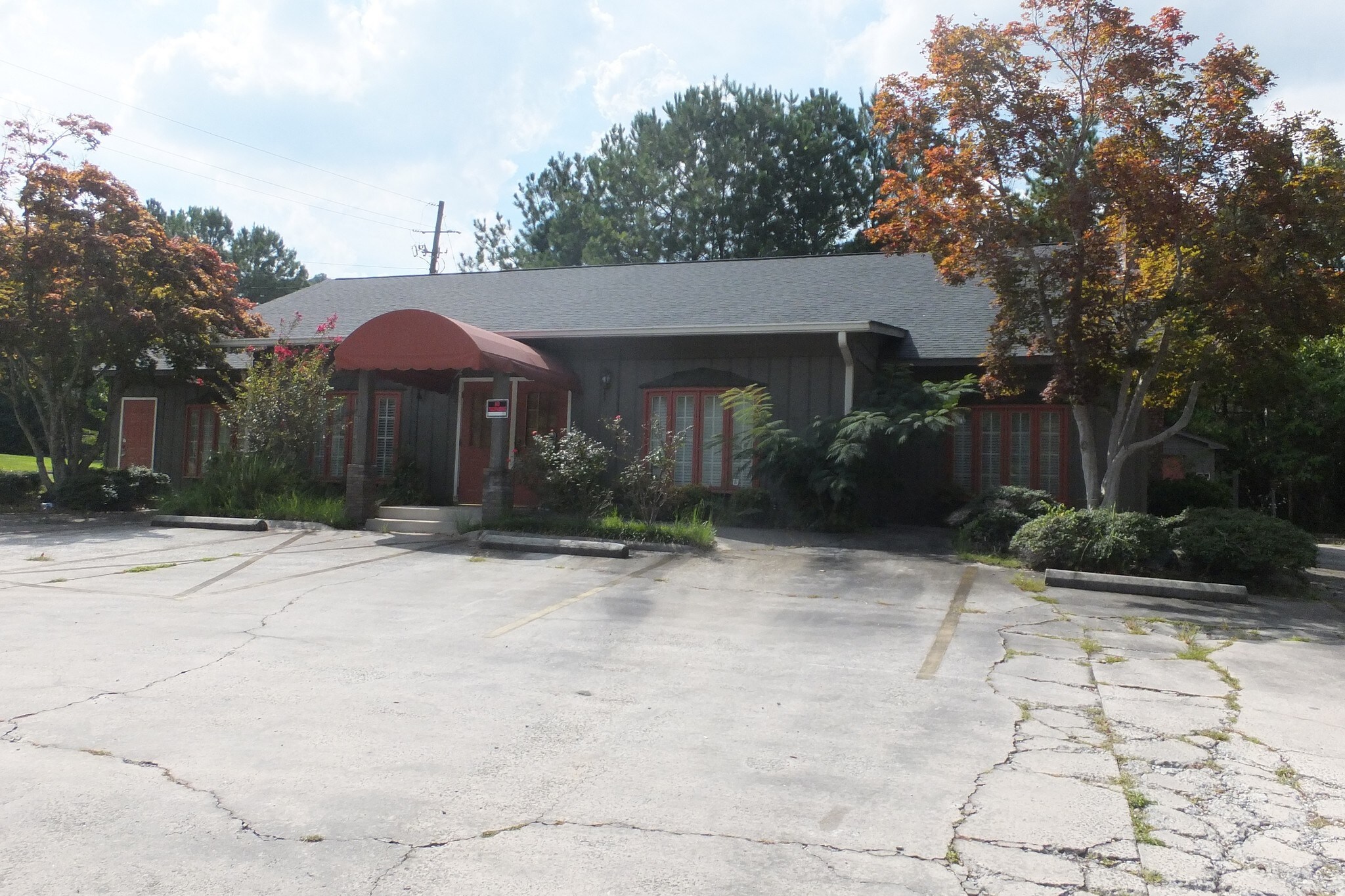 26 Chateau Dr, Rome, GA 30161 Retail for Lease