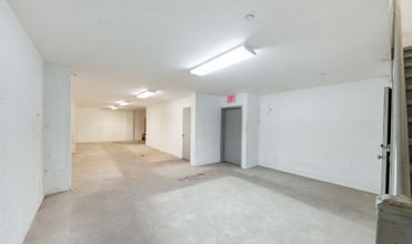 24 Henry St, New York, NY for lease Interior Photo- Image 1 of 5