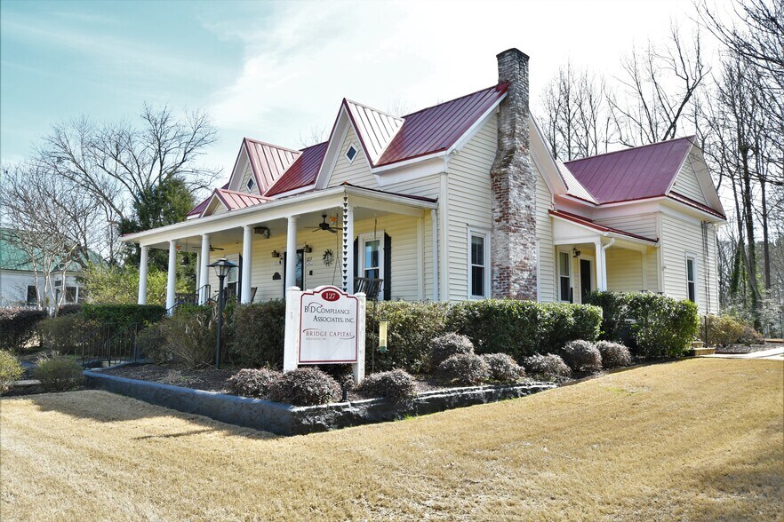 127 Main St, Lilburn, GA for sale - Building Photo - Image 1 of 1