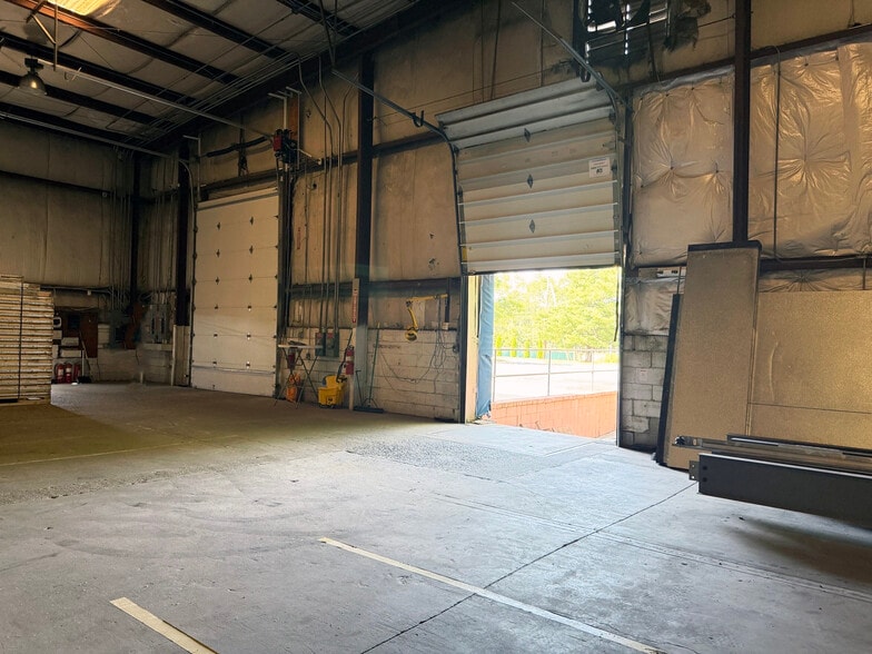 2733 Fire Rd, Pleasantville, NJ for lease - Interior Photo - Image 3 of 6