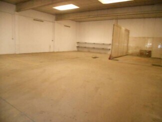 More details for Carrer Sant Joan, 47, Manresa - Retail for Lease