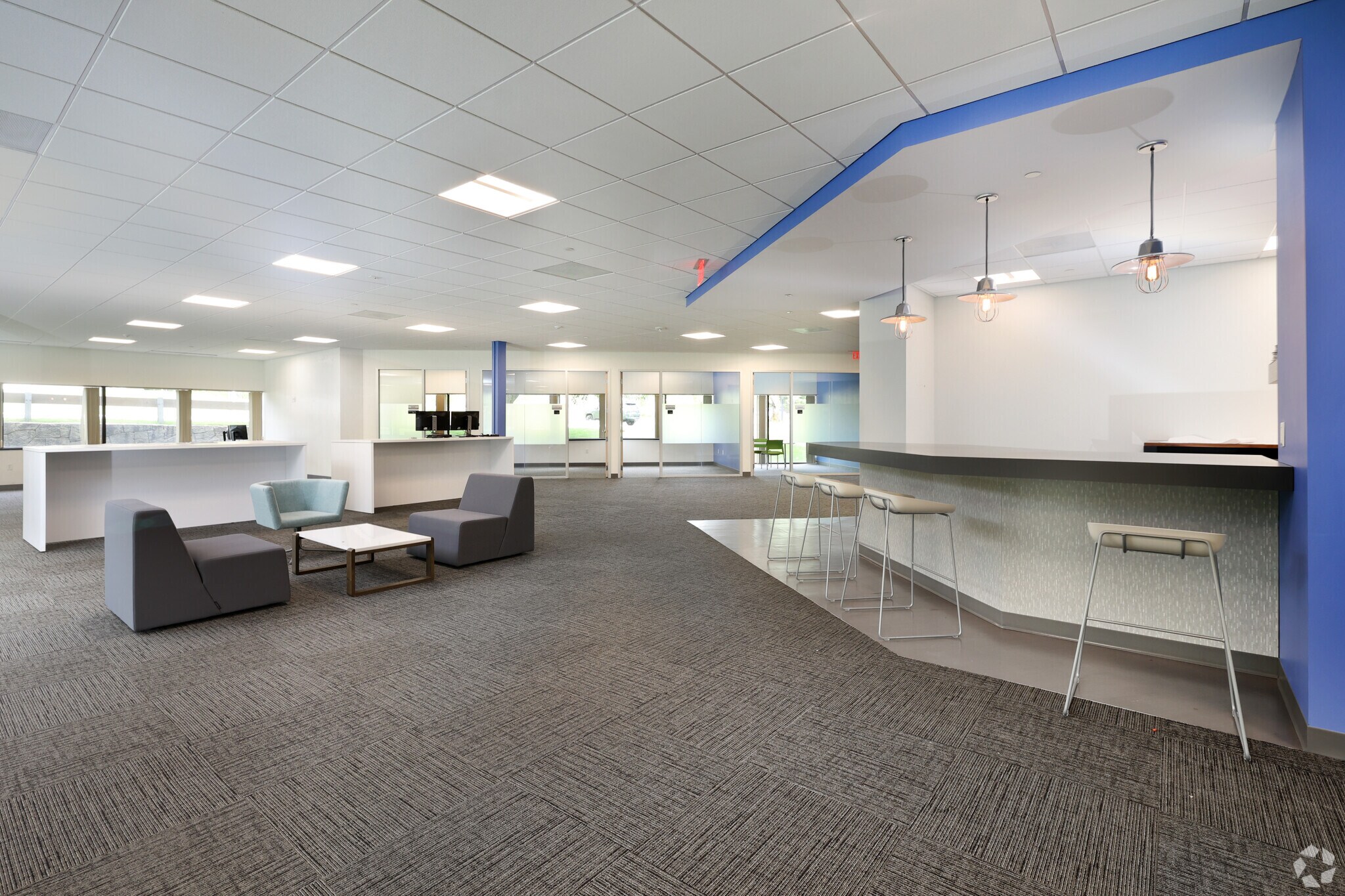 2 Technology Park Dr, Westford, MA for lease Interior Photo- Image 1 of 4