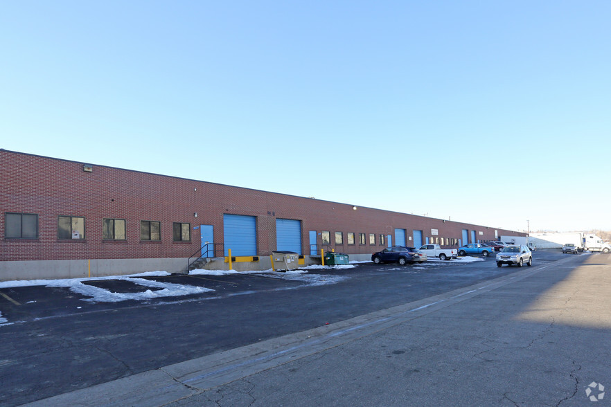 2506-2596 W Barberry Pl, Denver, CO for lease - Building Photo - Image 1 of 4