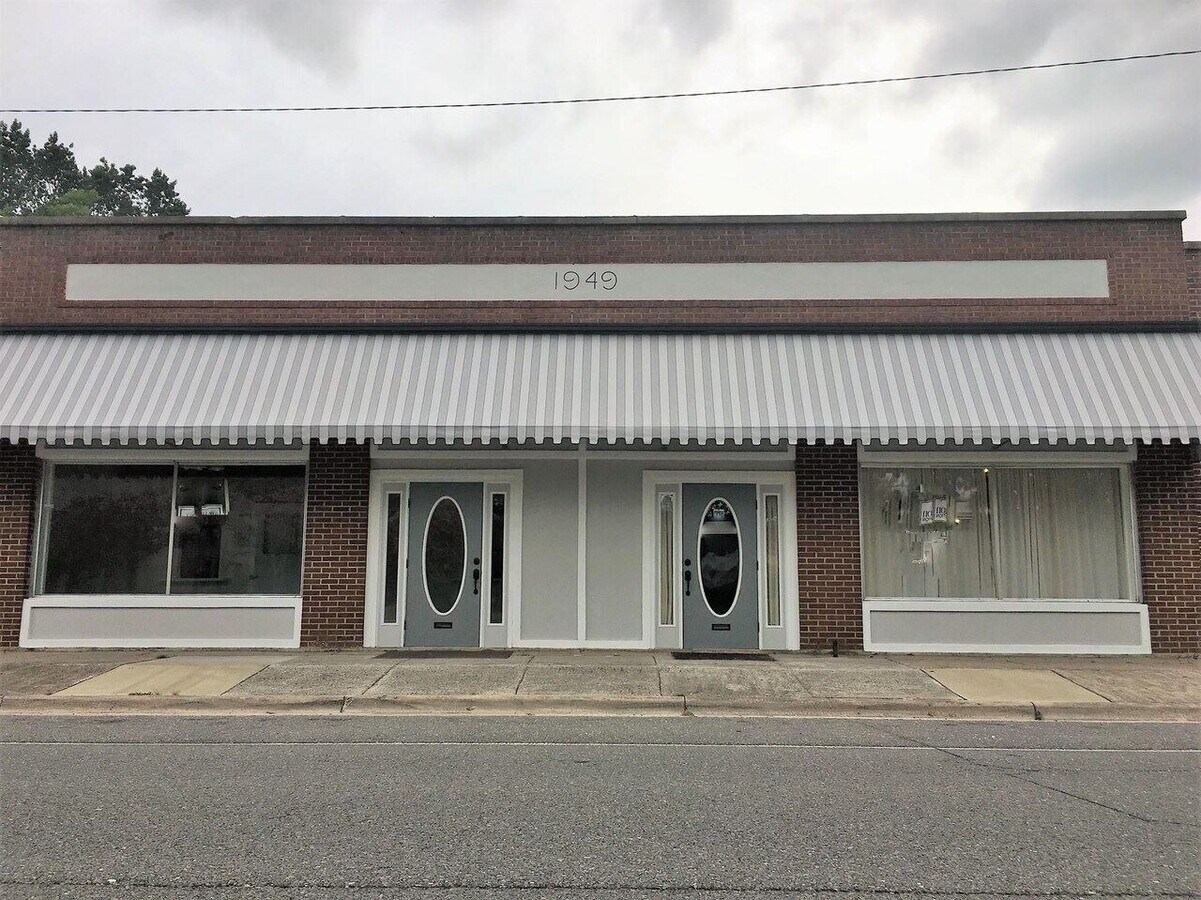 306 Bedell Ave, Woodbine, GA 31569 Office for Sale