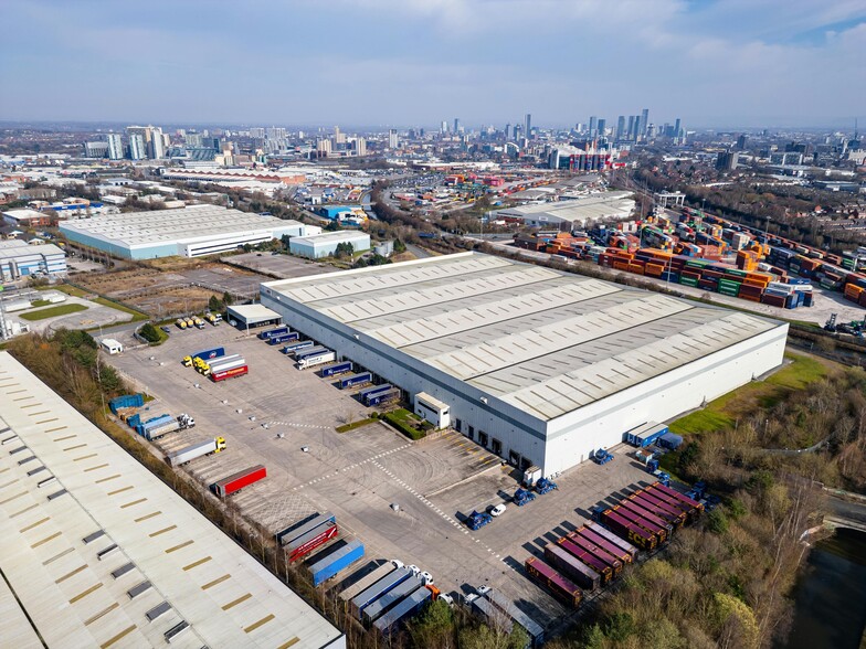 Fraser Pl, Manchester for lease - Building Photo - Image 3 of 16