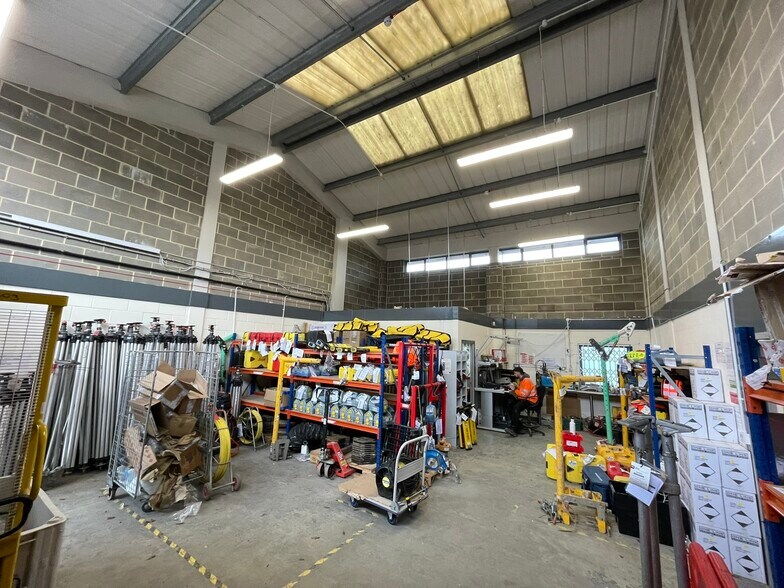 Priestley Way, Crawley for sale - Interior Photo - Image 1 of 1