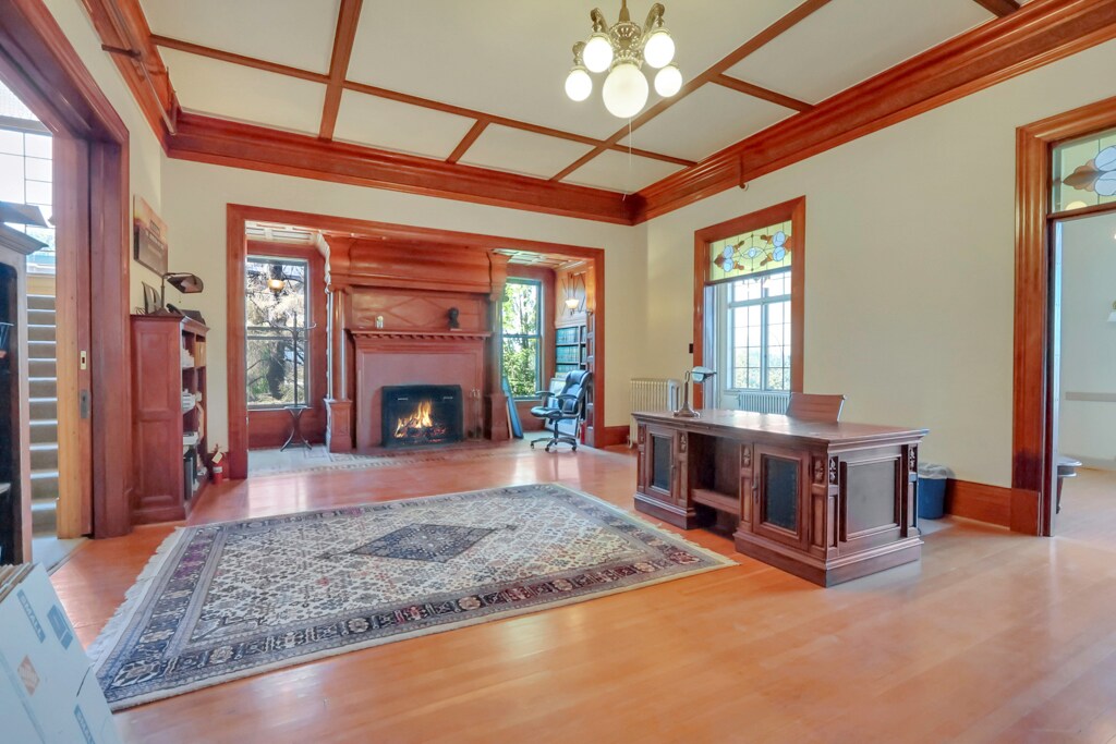 401 Broadway, WA 98402 Historic Blackwell Mansion Bldg