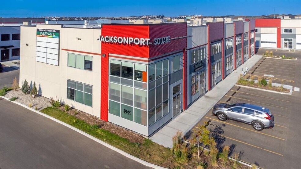 10960 42 St NE, Calgary, AB for sale - Building Photo - Image 1 of 1