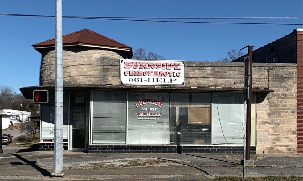 8034 French Ave, Burnside, KY for sale - Primary Photo - Image 1 of 1