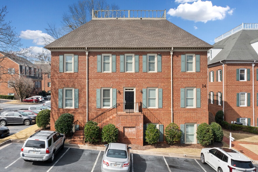 750 Bld 14 NE Hammond Dr, Atlanta, GA for lease - Building Photo - Image 1 of 16