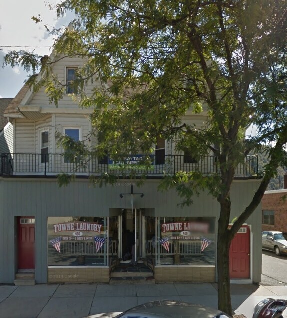 426 Delaware Ave, Palmerton, PA for sale Primary Photo- Image 1 of 1