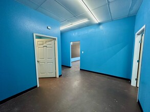 18441 Highway 105 W, Montgomery, TX for lease Interior Photo- Image 2 of 5