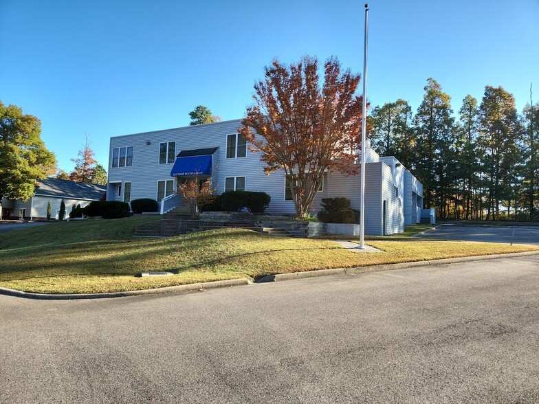 3121 E Boundary Ct, Midlothian, VA for sale - Building Photo - Image 3 of 25