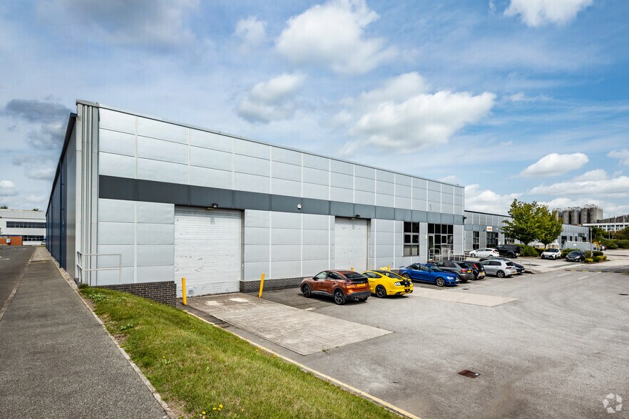 Road One, Winsford for sale - Primary Photo - Image 1 of 1