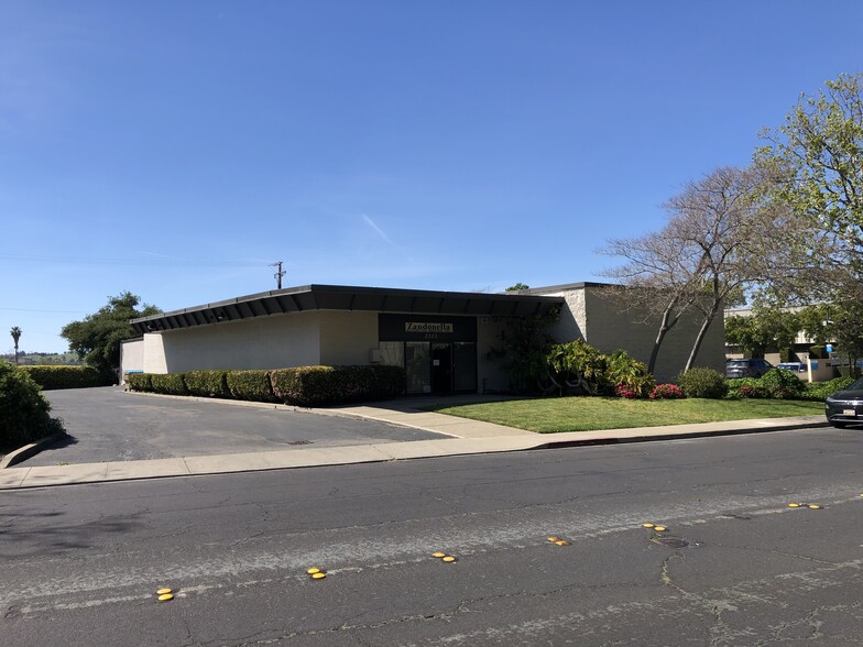 2321 Stanwell Dr, Concord, CA for lease - Building Photo - Image 2 of 3