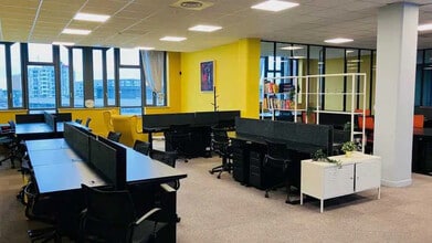 Office in Lille for sale Interior Photo- Image 2 of 3