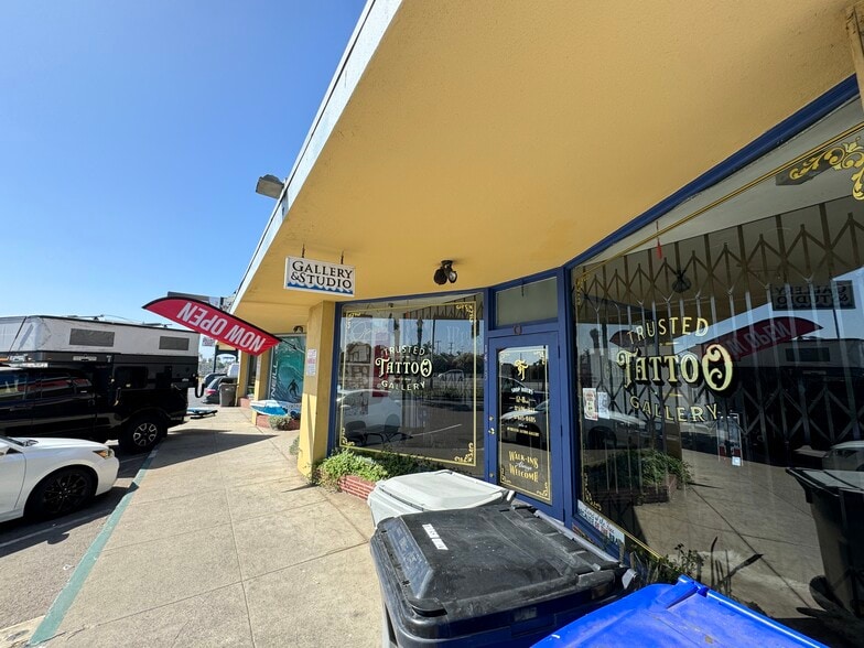 1409-1413 N Coast Hwy, Oceanside, CA for lease - Building Photo - Image 3 of 5