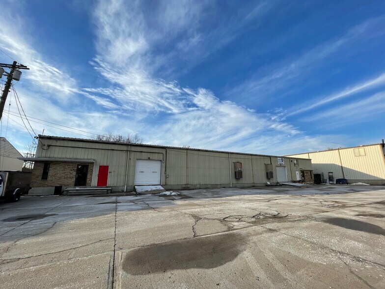 4627 Carlyn Dr, Sharonville, OH 45241