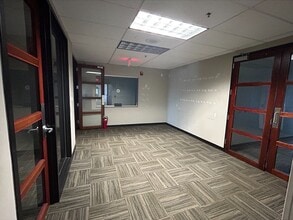 12115 Lackland Rd, Maryland Heights, MO for lease Building Photo- Image 2 of 4