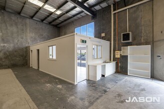395-397 Old Geelong Rd, Hoppers Crossing for lease Interior Photo- Image 2 of 4