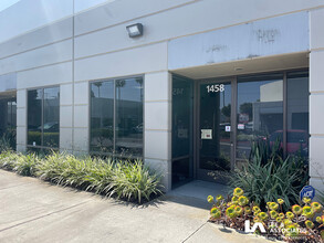 3283-3299 Walnut Ave, Signal Hill, CA for lease Building Photo- Image 1 of 5