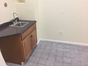 220 Venus St, Jupiter, FL for lease Interior Photo- Image 2 of 5