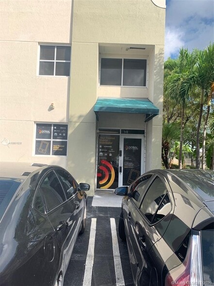 5930 NW 99th Ave, Miami, FL for sale - Building Photo - Image 3 of 16