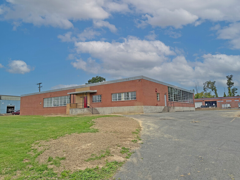 237 Weston St, Hartford, CT for lease - Building Photo - Image 1 of 5