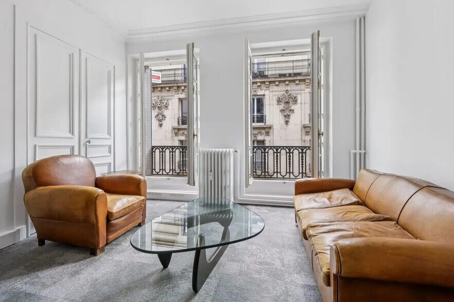 112-114 Rue La Boétie, Paris for lease - Building Photo - Image 2 of 26