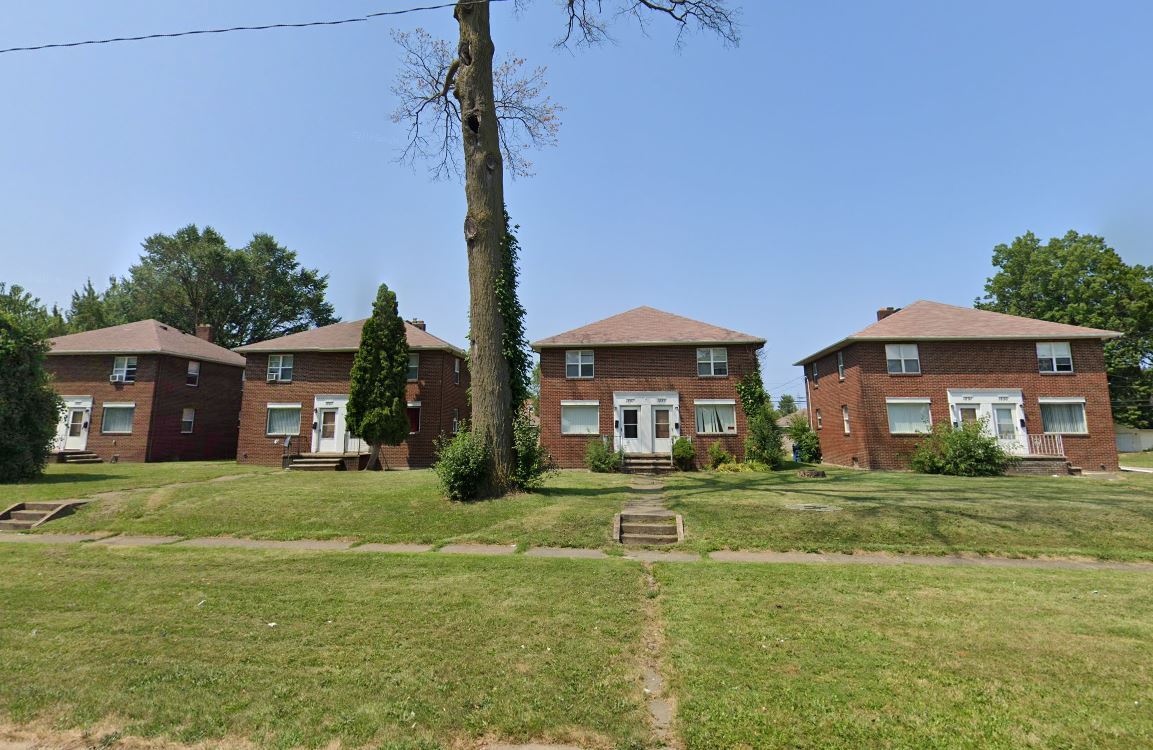 1879 E 31st St, Lorain, OH for sale Primary Photo- Image 1 of 1